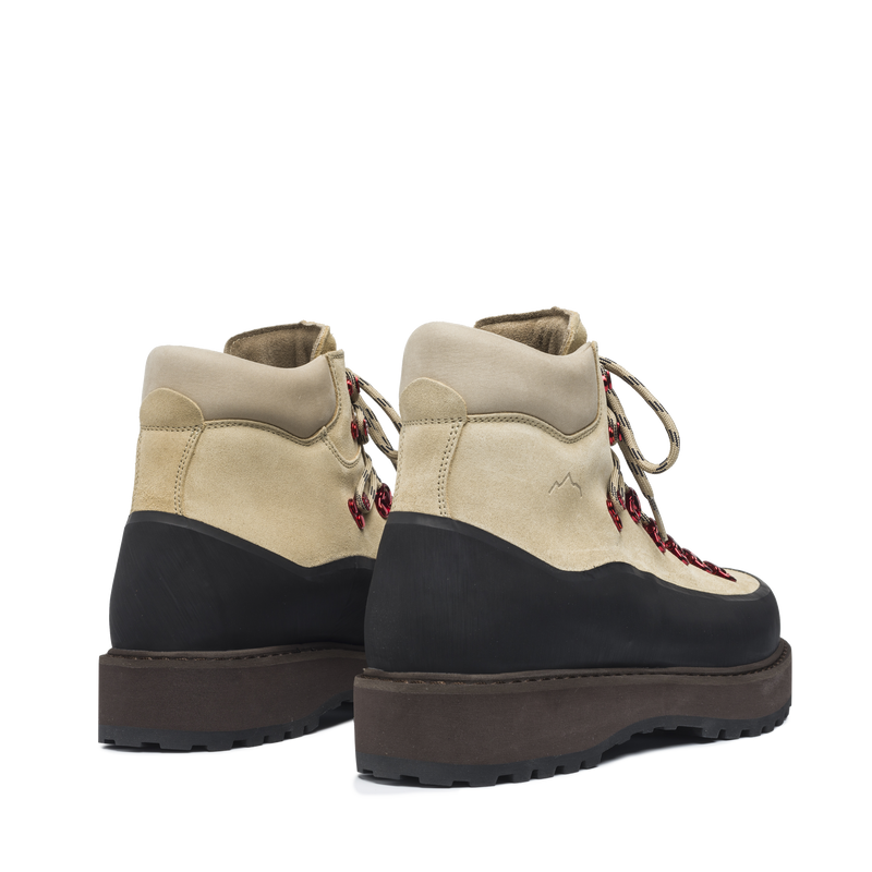 Roccia Vet Gomma Sesame Suede M